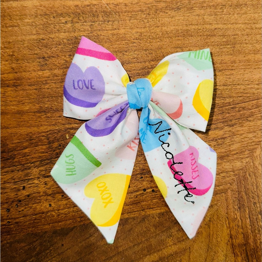 Hair bow